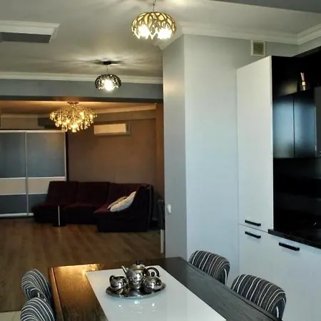 L'Appartement Est Spacieux Parigi